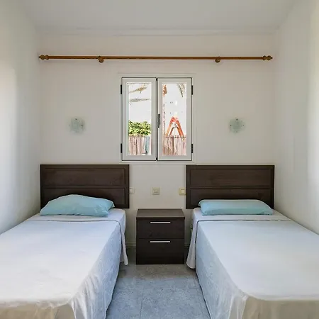 Tartanas Corner Apartment *